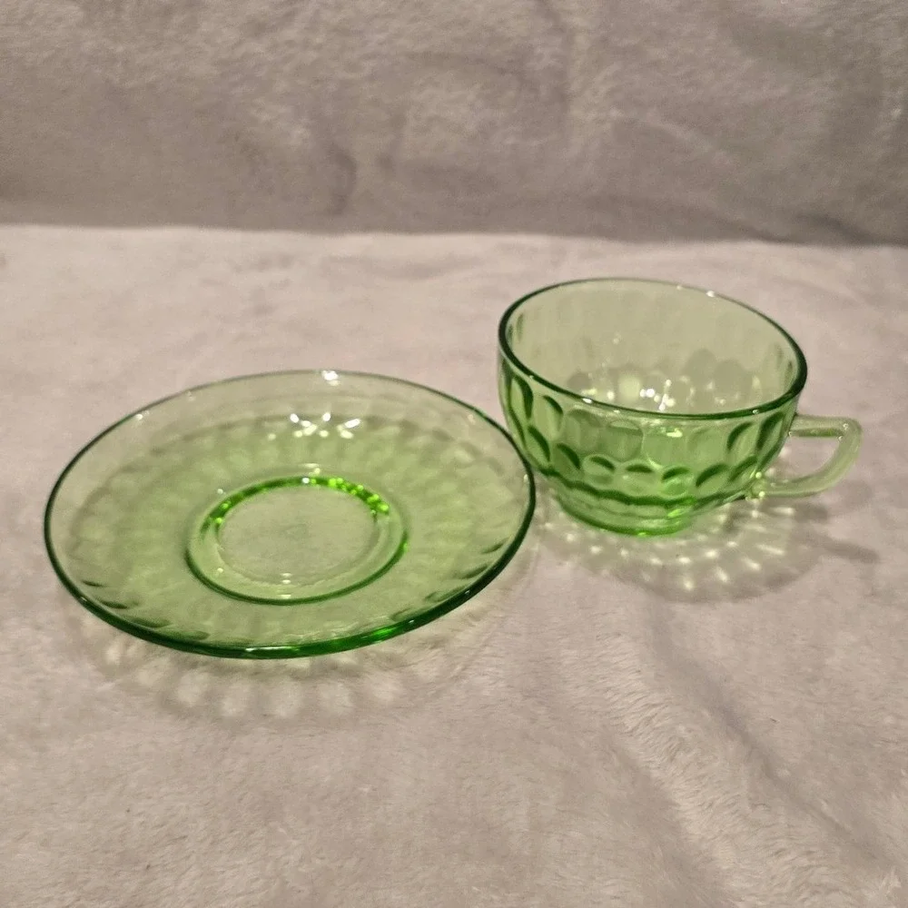 Vintage‎ Federal Glass Uranium Thumbprint Tea Cup and Saucer Set Glows